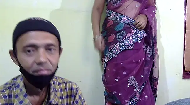 Snapshot of Pramila_Manish chatting on February 16, 2025, 4:10 pm Pramila Manish online show from February 16, 2025, 4:10 pm