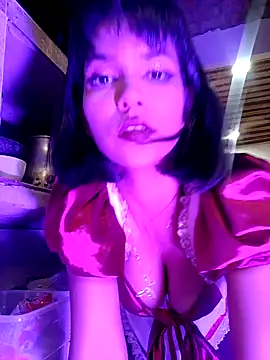 Snapshot of misskitty10- chatting on December 5, 2024, 2:20 am misskitty10- online show from December 5, 2024, 2:20 am