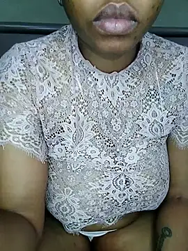 slimcate91 online show from March 4, 2025, 10:57 am