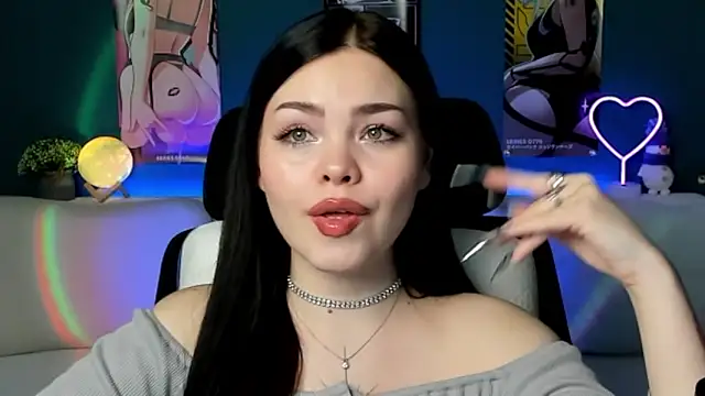 AkiraKatsu online show from December 16, 2024, 6:38 pm