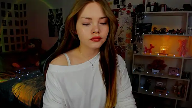 Snapshot of AkiraKatsu chatting on February 28, 2026, 11:00 am AkiraKatsu online show from February 28, 2026, 11:00 am