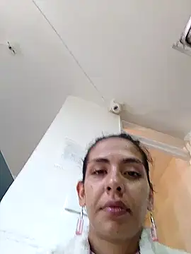 Snapshot of Alisson_420 chatting on September 20, 2025, 2:18 pm Alisson 420 online show from September 20, 2025, 2:18 pm