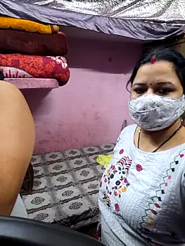 Snapshot of bobbyronak chatting on February 23, 2026, 7:06 am bobbyronak online show from February 23, 2026, 7:06 am