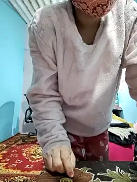 Snapshot of Kashish_SC chatting on December 12, 2024, 1:10 am Kashish SC online show from December 12, 2024, 1:10 am