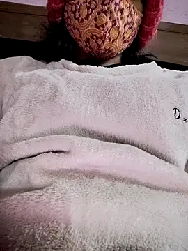 Snapshot of Kashish_SC chatting on December 12, 2024, 5:48 pm Kashish SC online show from December 12, 2024, 5:48 pm