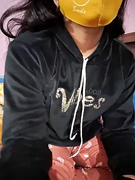 Snapshot of Kashish_SC chatting on February 5, 2025, 12:10 am Kashish SC online show from February 5, 2025, 12:10 am