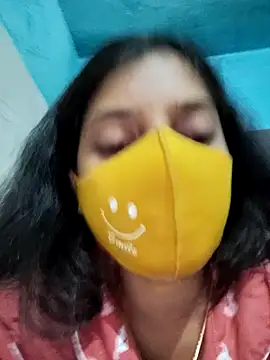 Snapshot of Kashish_SC chatting on February 5, 2025, 11:39 pm Kashish SC online show from February 5, 2025, 11:39 pm