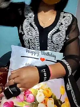 Snapshot of Kashish_SC chatting on February 9, 2025, 8:44 am Kashish SC online show from February 9, 2025, 8:44 am