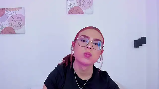 samantha  fairy online show from March 5, 2025, 7:38 pm