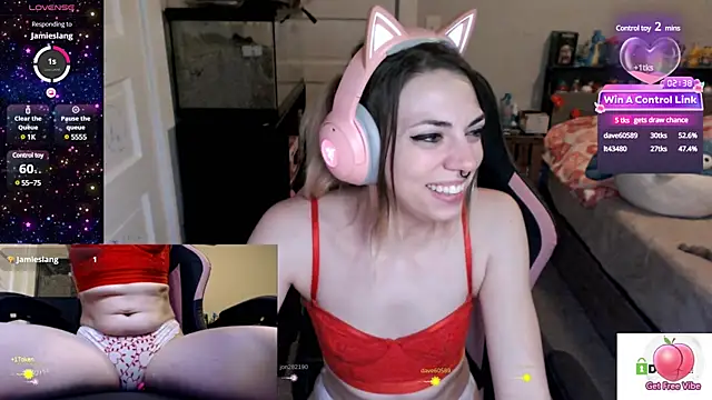 Snapshot of KSwonderland6 chatting on February 2, 2025, 2:17 am KSwonderland6 online show from February 2, 2025, 2:17 am