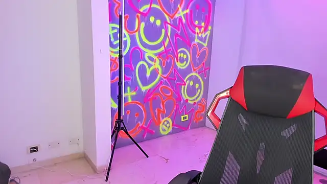 Snapshot of GEANNAROSE chatting on January 4, 2025, 9:43 am GEANNAROSE online show from January 4, 2025, 9:43 am