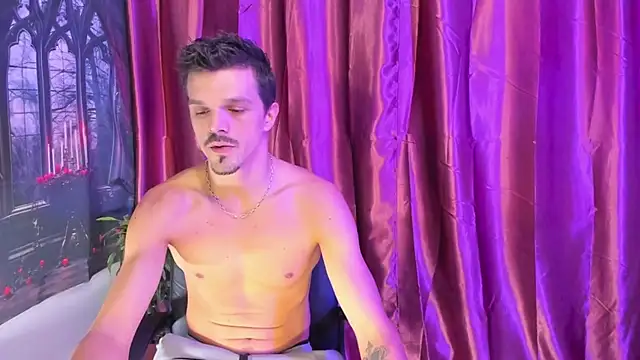 Snapshot of DonyBrown chatting on November 19, 2025, 5:18 am DonyBrown online show from November 19, 2025, 5:18 am