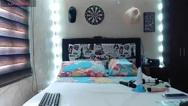 Rachell 111 online show from February 27, 2025, 2:00 pm