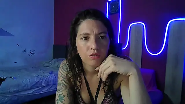 Snapshot of sweetbabyass chatting on February 5, 2026, 7:40 pm sweetbabyass online show from February 5, 2026, 7:40 pm