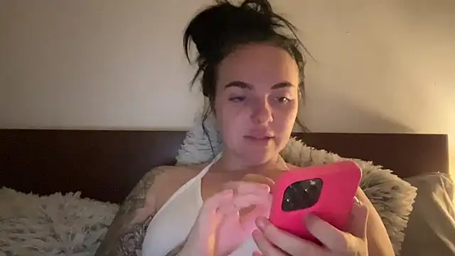 Snapshot of yorkshiregal chatting on December 7, 2024, 8:49 pm yorkshiregal online show from December 7, 2024, 8:49 pm