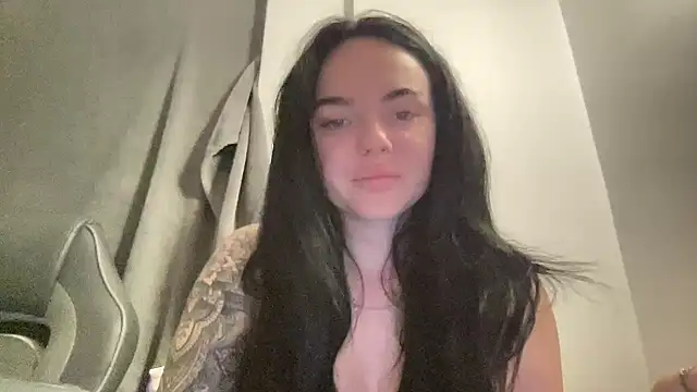 Snapshot of yorkshiregal chatting on December 3, 2025, 6:32 am yorkshiregal online show from December 3, 2025, 6:32 am