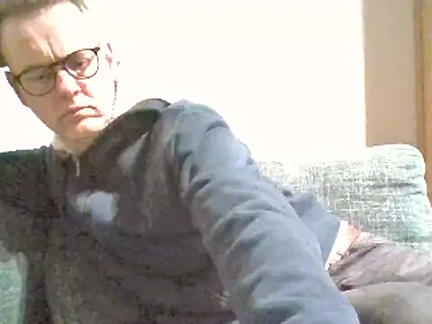 Hectorthyssen1 online show from February 9, 2025, 10:11 pm