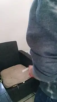 Snapshot of miketripi420 chatting on December 14, 2025, 2:55 pm miketripi420 online show from December 14, 2025, 2:55 pm