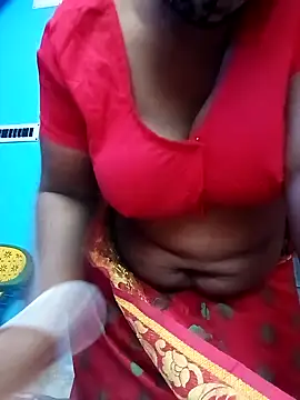 Snapshot of Sexy-Mona2 chatting on December 18, 2024, 10:08 am Sexy-Mona2 online show from December 18, 2024, 10:08 am