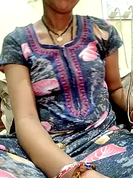 Snapshot of Sexy-Mona2 chatting on January 22, 2025, 4:02 am Sexy-Mona2 online show from January 22, 2025, 4:02 am