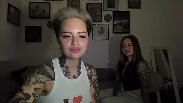 Snapshot of Alexandersonxo chatting on February 3, 2026, 6:40 am Alexandersonxo online show from February 3, 2026, 6:40 am