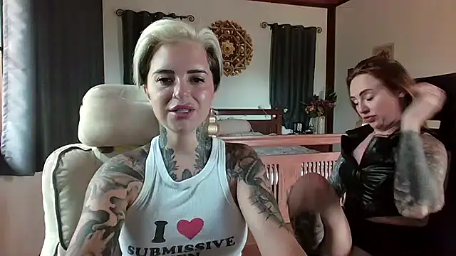 Snapshot of Alexandersonxo chatting on March 5, 2026, 5:47 am Alexandersonxo online show from March 5, 2026, 5:47 am
