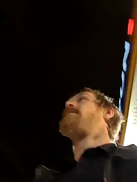 Snapshot of kinkyandmarried chatting on January 11, 2025, 6:14 am kinkyandmarried online show from January 11, 2025, 6:14 am