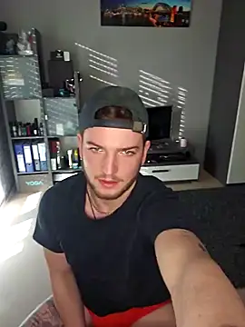 Snapshot of Sexynoah chatting on January 23, 2025, 1:24 pm Sexynoah online show from January 23, 2025, 1:24 pm