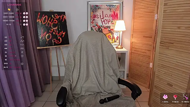 Snapshot of Aria_Blisss chatting on November 5, 2025, 1:16 am Aria Blisss online show from November 5, 2025, 1:16 am