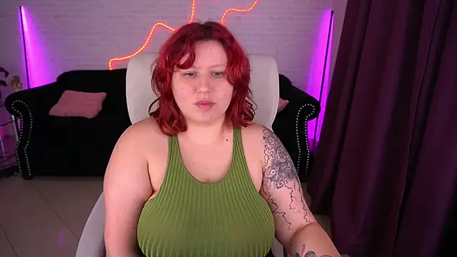 LiliyaMoon online show from November 9, 2025, 8:45 am