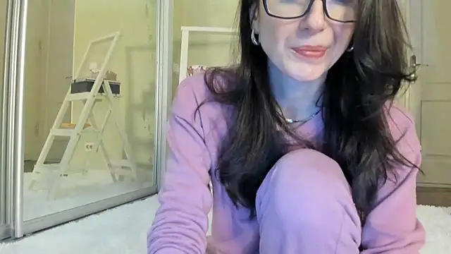 Snapshot of Baby_Jewel chatting on January 30, 2025, 11:11 am Baby Jewel online show from January 30, 2025, 11:11 am