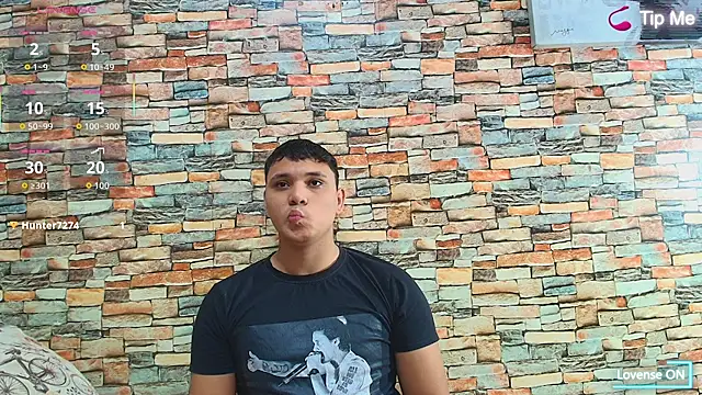 Snapshot of couple_lovelyds chatting on November 29, 2025, 8:34 pm couple lovelyds online show from November 29, 2025, 8:34 pm