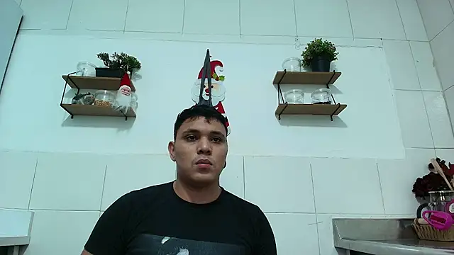 Snapshot of couple_lovelyds chatting on January 18, 2026, 8:34 pm couple lovelyds online show from January 18, 2026, 8:34 pm