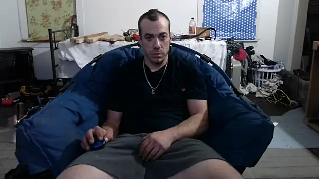 Snapshot of ScubaStevex chatting on February 3, 2025, 8:24 am ScubaStevex online show from February 3, 2025, 8:24 am