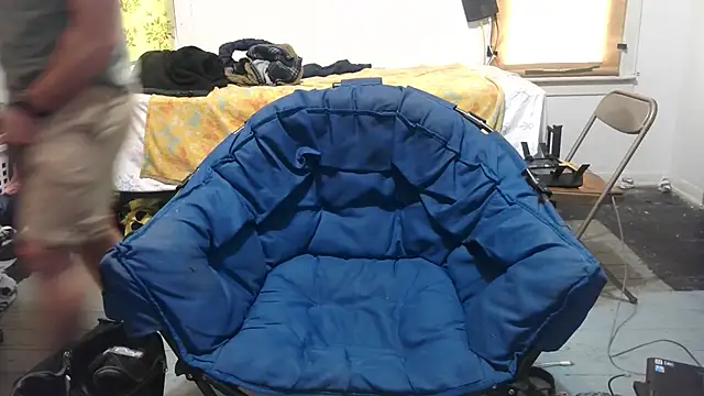 Snapshot of ScubaStevex chatting on February 18, 2025, 7:52 pm ScubaStevex online show from February 18, 2025, 7:52 pm