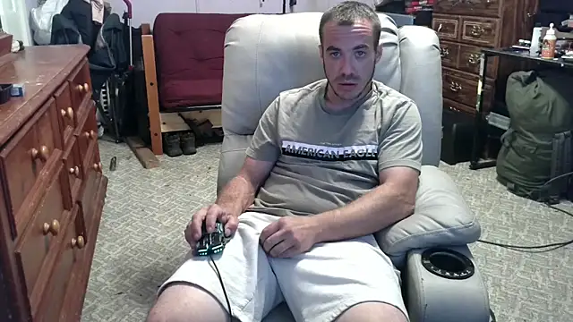 Snapshot of ScubaStevex chatting on September 24, 2025, 2:37 am ScubaStevex online show from September 24, 2025, 2:37 am