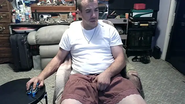 Snapshot of ScubaStevex chatting on November 27, 2025, 7:49 pm ScubaStevex online show from November 27, 2025, 7:49 pm