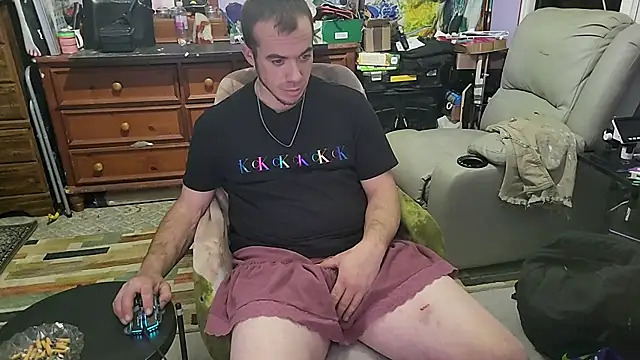 Snapshot of ScubaStevex chatting on December 22, 2025, 5:59 am ScubaStevex online show from December 22, 2025, 5:59 am