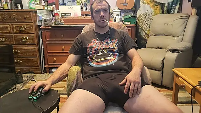 Snapshot of ScubaStevex chatting on January 11, 2026, 3:39 pm ScubaStevex online show from January 11, 2026, 3:39 pm