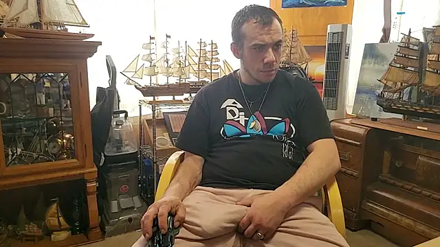 Snapshot of ScubaStevex chatting on March 11, 2026, 8:04 pm ScubaStevex online show from March 11, 2026, 8:04 pm