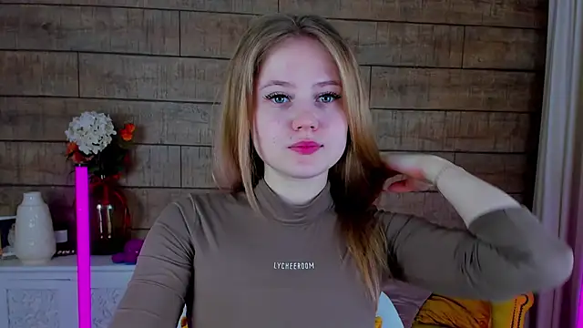 SelinSwarovski online show from February 22, 2025, 4:19 pm