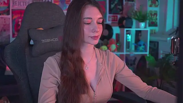 AveAngela online show from December 18, 2024, 6:43 am