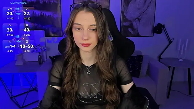 AveAngela online show from March 20, 2025, 5:58 pm