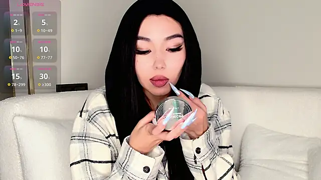 Snapshot of saranmia chatting on December 11, 2024, 7:31 am saranmia online show from December 11, 2024, 7:31 am