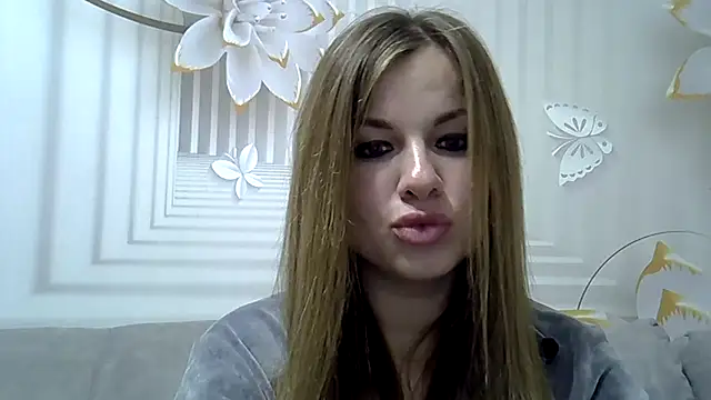 Snapshot of TinaFun4u chatting on December 1, 2024, 11:47 pm TinaFun4u online show from December 1, 2024, 11:47 pm
