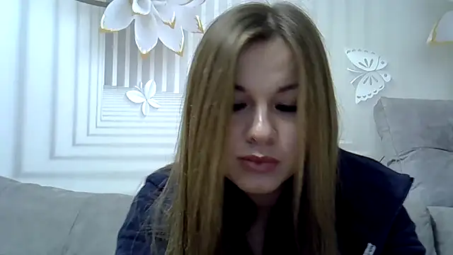 Snapshot of TinaFun4u chatting on December 15, 2024, 4:40 am TinaFun4u online show from December 15, 2024, 4:40 am