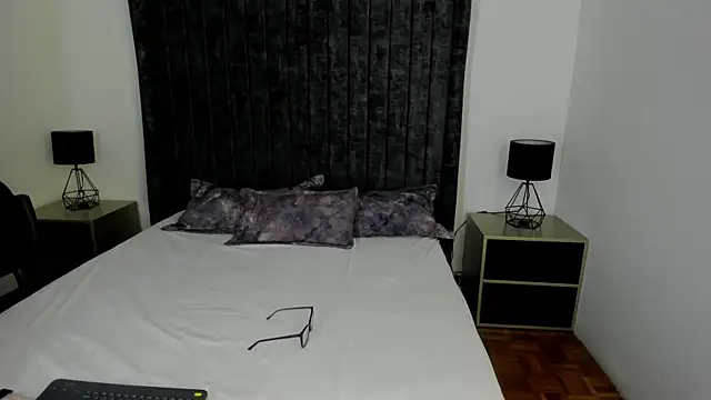 Snapshot of NataGarcia chatting on April 14, 2026, 4:46 pm NataGarcia online show from April 14, 2026, 4:46 pm