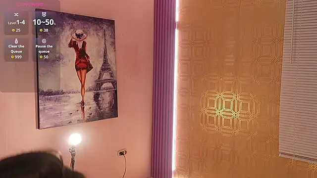 Bella19  online show from November 11, 2025, 8:31 pm