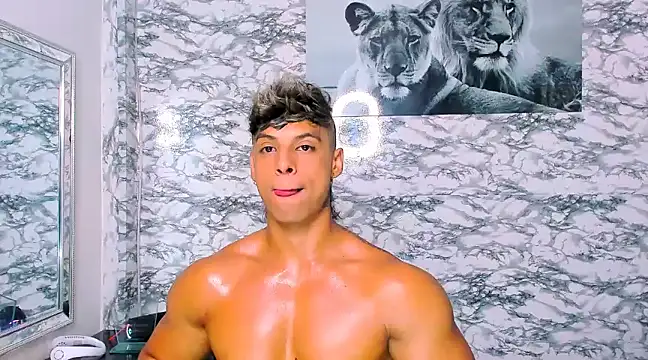 Owen Muzcle online show from January 10, 2025, 4:44 am