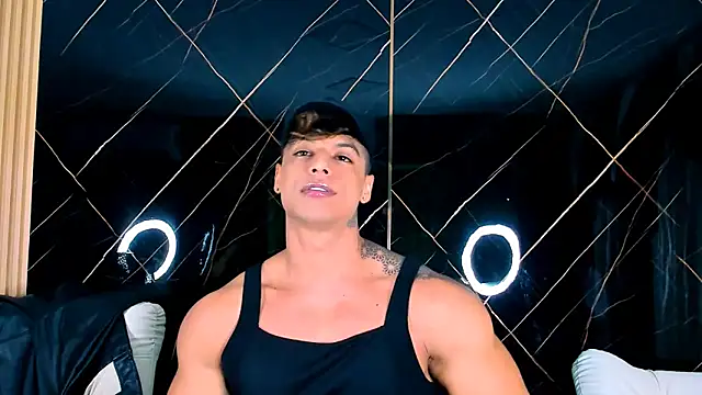 Owen Muzcle online show from October 17, 2025, 2:15 am